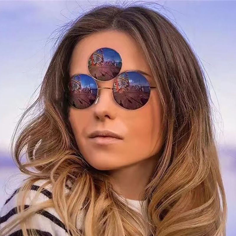 Trend w modzie retro: Okulary  – Street Fashion Photography recenzja i cena
