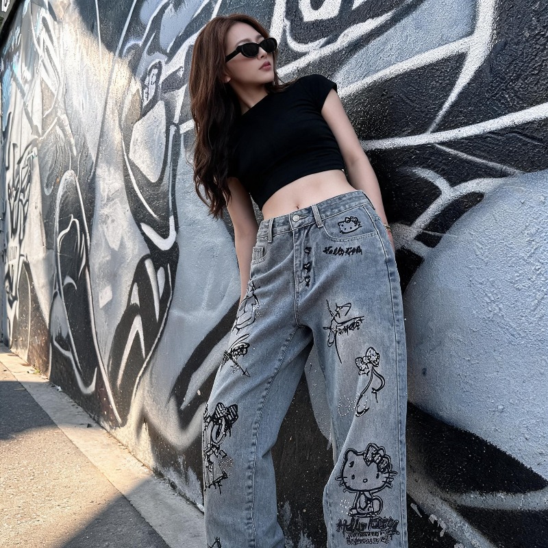 Urocze dżinsy damskie w stylu  – Street Fashion Model recenzja i cena