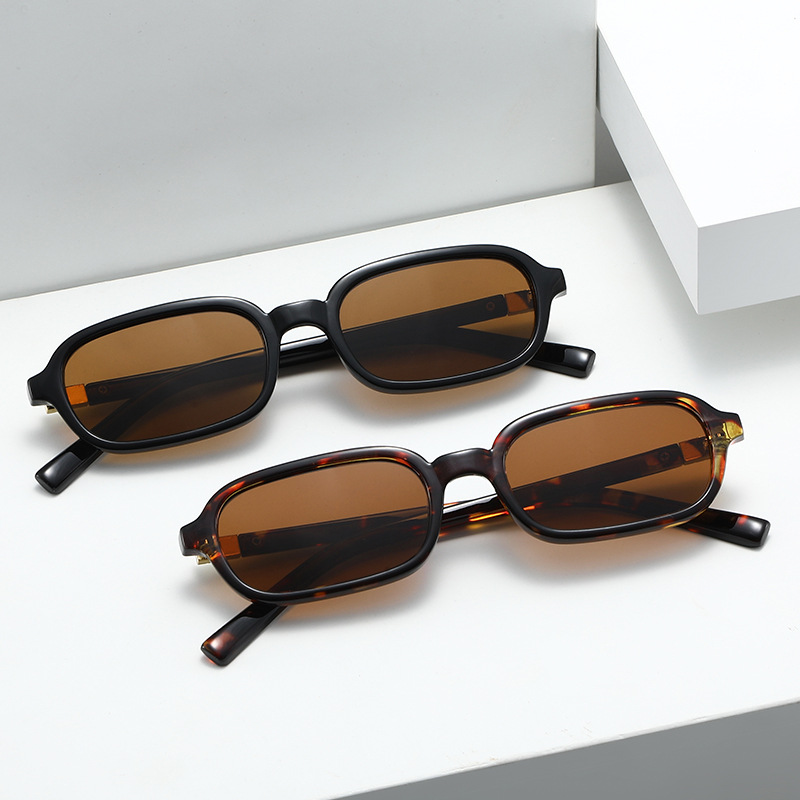 Nowe Małe Kwadratowe Okulary P – Street Fashion Photography recenzja i cena
