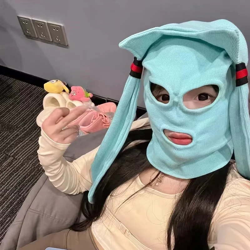 Nowa maska kominiarka Hatsune  – Street Fashion Model recenzja i cena